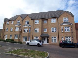2 bedroom flat in Kemsley, SITTINGBOURNE