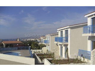 3 Bedrooms - Townhouse - Chloraka - For..