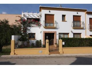 3 Bedrooms - House - Alicante - For Sale