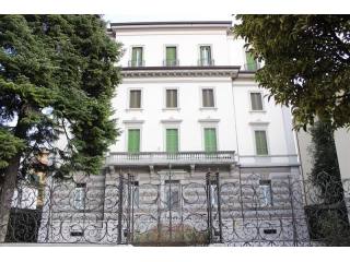 3 bedroom Apartment For Sale: Como, Via..