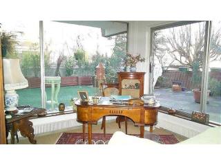 3 bedroom Flat For Sale: 63400..