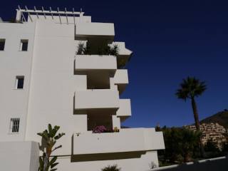 APARTMENT FOR SALE IN CALAHONDA