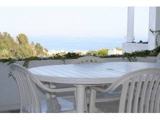 Apartment - Well situated top floor..