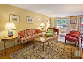 1 bedroom Apartment For Sale: 420 EAST..