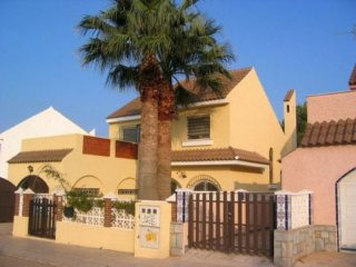 Villa for sale in Playa Honda