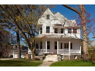 6 bedroom House For Sale: 145 Alta..
