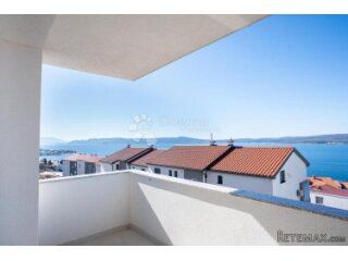Prekrasan apartman sa pogledom na more