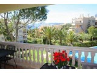 4 Bedrooms - Apartment - For Sale