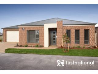 VIlla 84- 3 Bedroom home - PAKENHAM -..