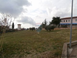 ISTRA, zemljište za izgradnju poslovno-stambenog objekta