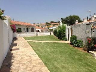 2 Bed Town House for sale in Marbella