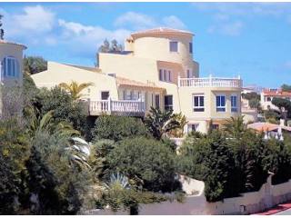6 Bedroom 4 Bathroom Villa in..