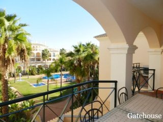 Vilamoura 3 Beds Apartment For Sale..