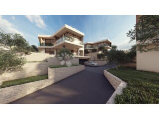 PRIMOŠTEN- LUKSUZNA VILLA S PREDIVNIM POGLEDOM K2