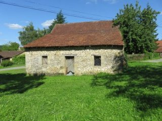 Two Large Country Barns to Develop
