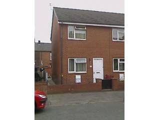 2 bedroom Terraced House to rent in..