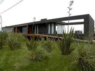4 bedroom Bungalow For Sale: Punta del..