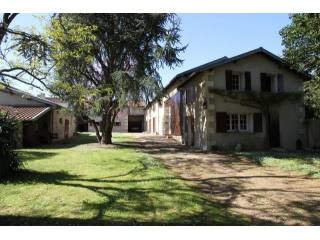 6 bedroom Character For Sale: 86190..