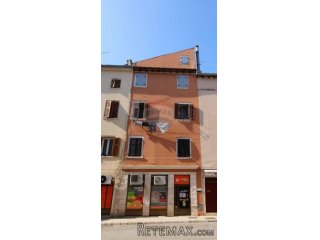 Rovinj,ekskluziva,TOP lokacija,stan 2.kat-59m2,pogled more