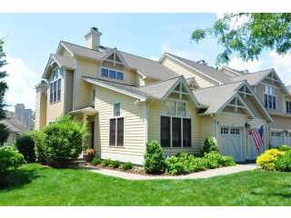 3 bedroom House For Sale: 28 Hudson..