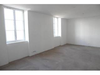 4 bedroom Duplex For Sale: 86000..
