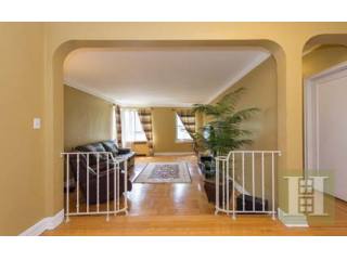 2 bedroom Apartment For Sale: 4445 POST..