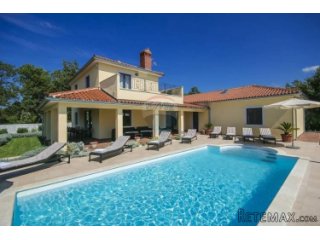 Poreč - okolica: Fantastična mediteranska vila sa bazenom...