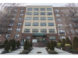 2 Bedrooms - Condo - New York State -..