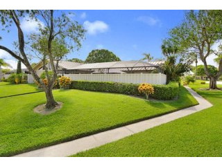 3 bedroom Residence For Sale: Palm..