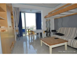 ROSES: Apartment in quiet residence..