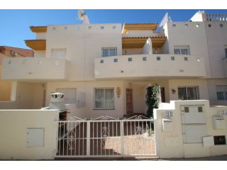 3 Bedrooms - Townhouse - Alicante - For..