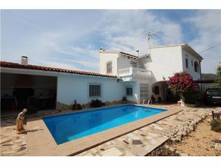 Finca for sale in Pego
