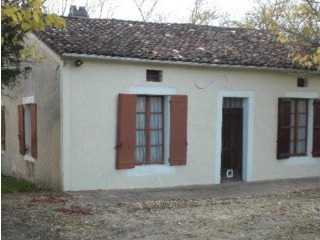 House In Need Of Updating With 3..