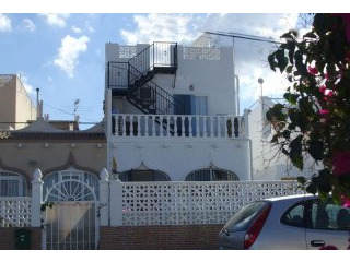 3 Bedrooms - Semi Detached - Alicante -..