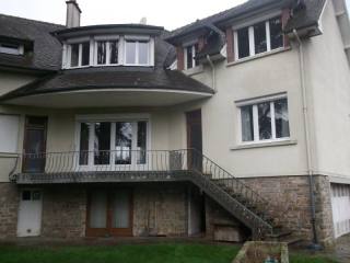 Vente Maison 12 Pieces De 240 M2 53700..