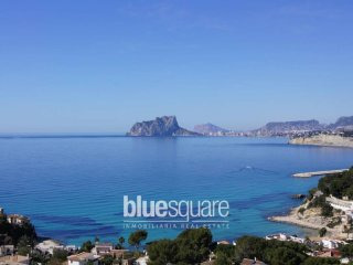 Magnificent sea views plot in El Portet