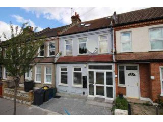 2 bedroom, Flat house for sale