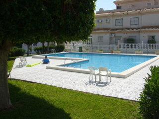 2 Bedrooms - Townhouse - Alicante - For..
