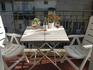 One bedroom flat with balcony