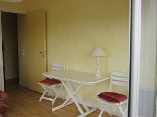 1 bedroom Apartment with sea views in..
