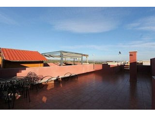 Top Floor Bungalow Apartment with..