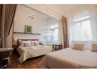 Opatija- stan 86 m2, 2. RED DO MORA, balkon, lođa i parkirno