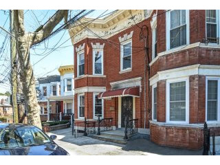 5 bedroom Flat For Sale: 4278 Vireo..
