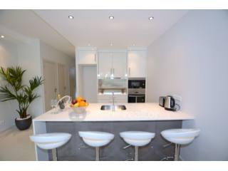 Fantastic 2 Bedroom Ground-Floor..