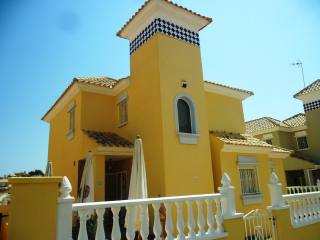 6 bedrooms vila in Villamartin