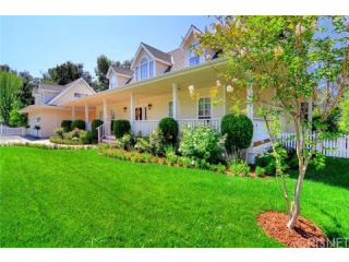 4819 Escobedo Drive | Woodland Hills..