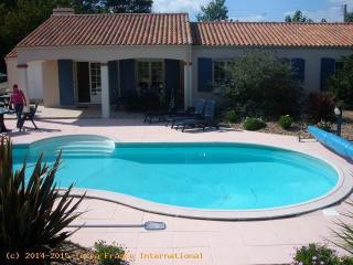 Lovely House With Swimming Pool..