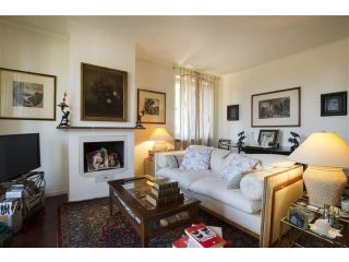 2 bedroom Apartment For Sale: Via..