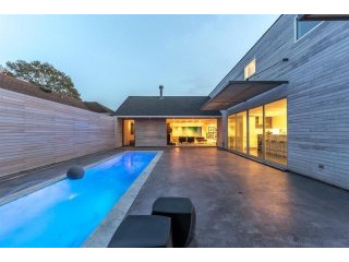 3 bedroom House For Sale: 2502 Country..
