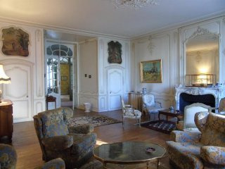 6 bedroom Flat For Sale: 86000 POITIERS
